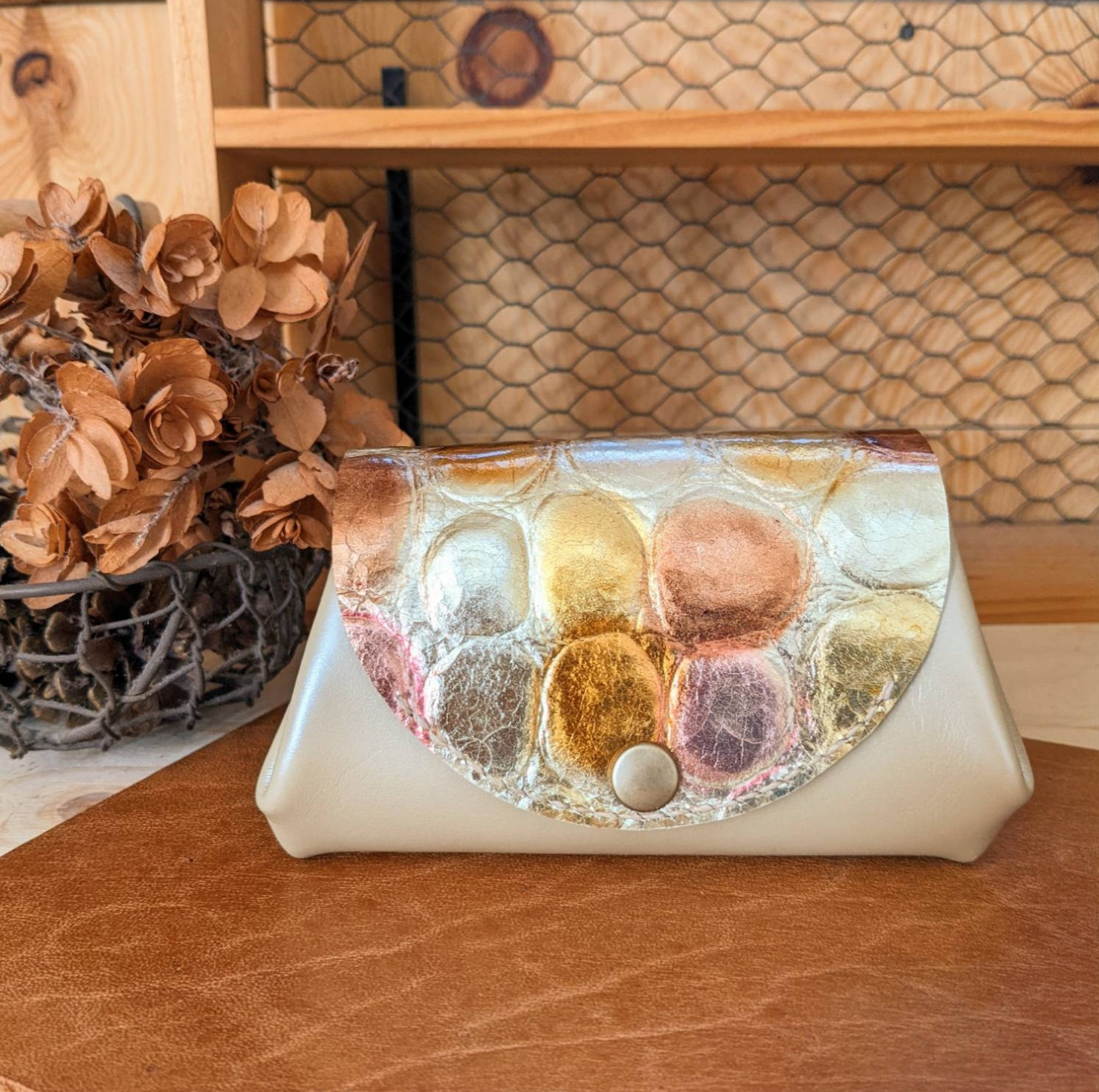 ぐしぐし手縫い＊クラッキングドットとベージュゴールド/お札が折らず  