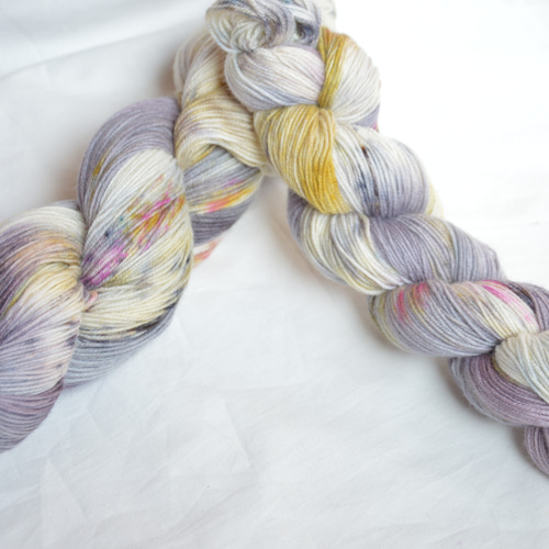 手染め糸 ファインウール ソックヤーン berry gray nijiyarn 毛糸