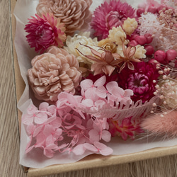 ピンク系とホワイトのドライフラワー素材　花材セット 2枚目の画像