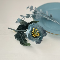 布花神秘的なブルーポピーのコサージュ 4枚目の画像