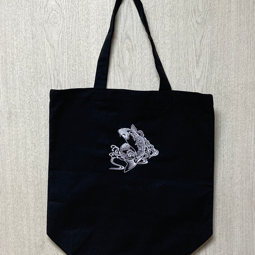 のぼり鯉刺繍入りトートバッグ トートバッグ さーちゃんの刺繍