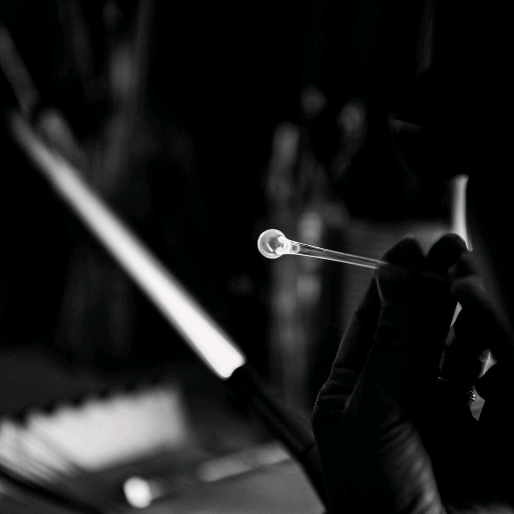 ガラスの シャボン玉　-floating-　ピアス　アレルギー対応金具使用