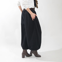 【複刻版】1/9 再次上架 * 圓潤輪廓 * 百搭單品 * 成人自然純色 * 燈籠褲 * 黑色 第7張的照片