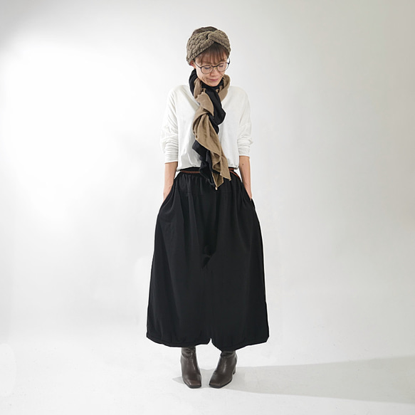 【複刻版】1/9 再次上架 * 圓潤輪廓 * 百搭單品 * 成人自然純色 * 燈籠褲 * 黑色 第6張的照片