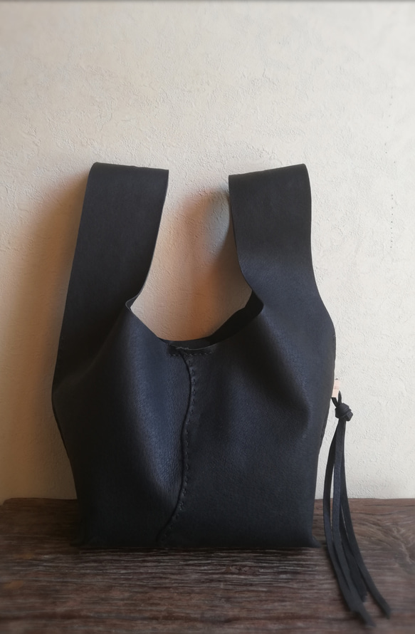 my Bag -mini-　黒色✗生成り色　ピッグスキンレザー 3枚目の画像