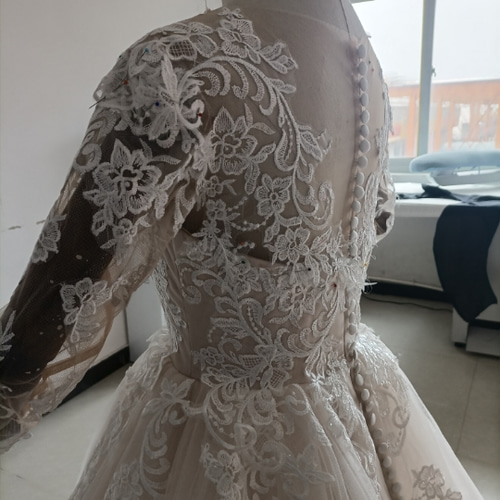 パーティードレス Vネック 背中見せ 拳式 二次会 憧れのドレス 刺繍  