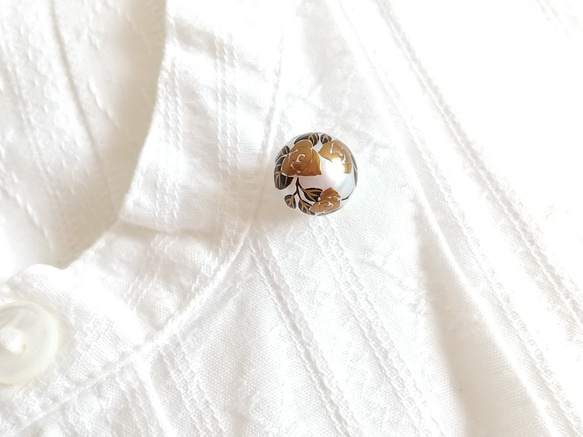 蒔絵パールピンブローチ / バラ / maki-e pearl pin brooch / Rosas 4枚目の画像