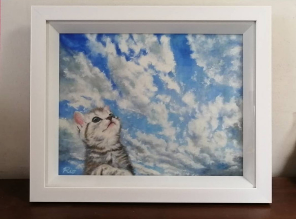 額付き　印象的な空と子猫の絵　油絵原画「この空の下で」 5枚目の画像