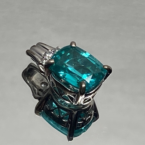 ◇ パライバトルマリン＜再結晶＞ペンダント 4.95ct 蛍光色 魅力