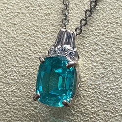 ◆ パライバトルマリン＜再結晶＞ペンダント　4.95ct　蛍光色　魅力的なブルー＆グリーン　S-003 1枚目の画像