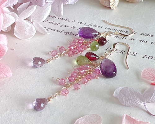 431 14kgf宝石質アメジストたっぷりのピアス他５点＋ピアスフック5ペア 14KGFアメジストとハーキマーダイヤモンドのモードなロングピアス