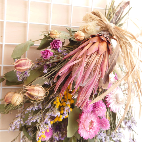 ミモザとプロテアのスプリングスワッグ スワッグ FLOWERSTORY