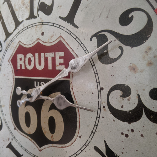 アメリカン インテリア時計 ルート６６ アンティーククロック【壁掛時計】 楽天市場】掛時計 ルート66 ビンテージ 壁掛け アメリカン 鉄製