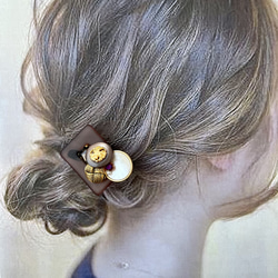 まるで宝石ヘアクリップ  ブラウンゴールド　簡単に華やか大人可愛いボタンアクセサリー 5枚目の画像