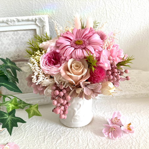 新作ガーベラのプリザーブドフラワー春アレンジピンク系 結婚