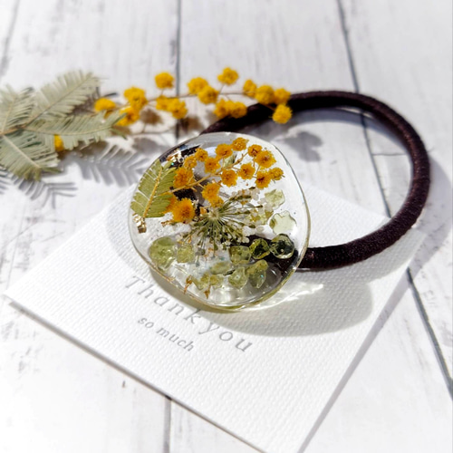 レジンヘアゴム ミモザリース ゴールド ベージュ 春 サークル 2連