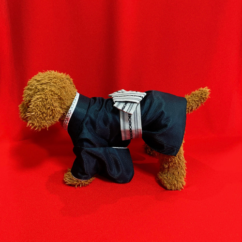 20%SALE！犬の袴✨本格着物&袴セット 西陣織金襴 和宝 金茶×黒 M 犬服