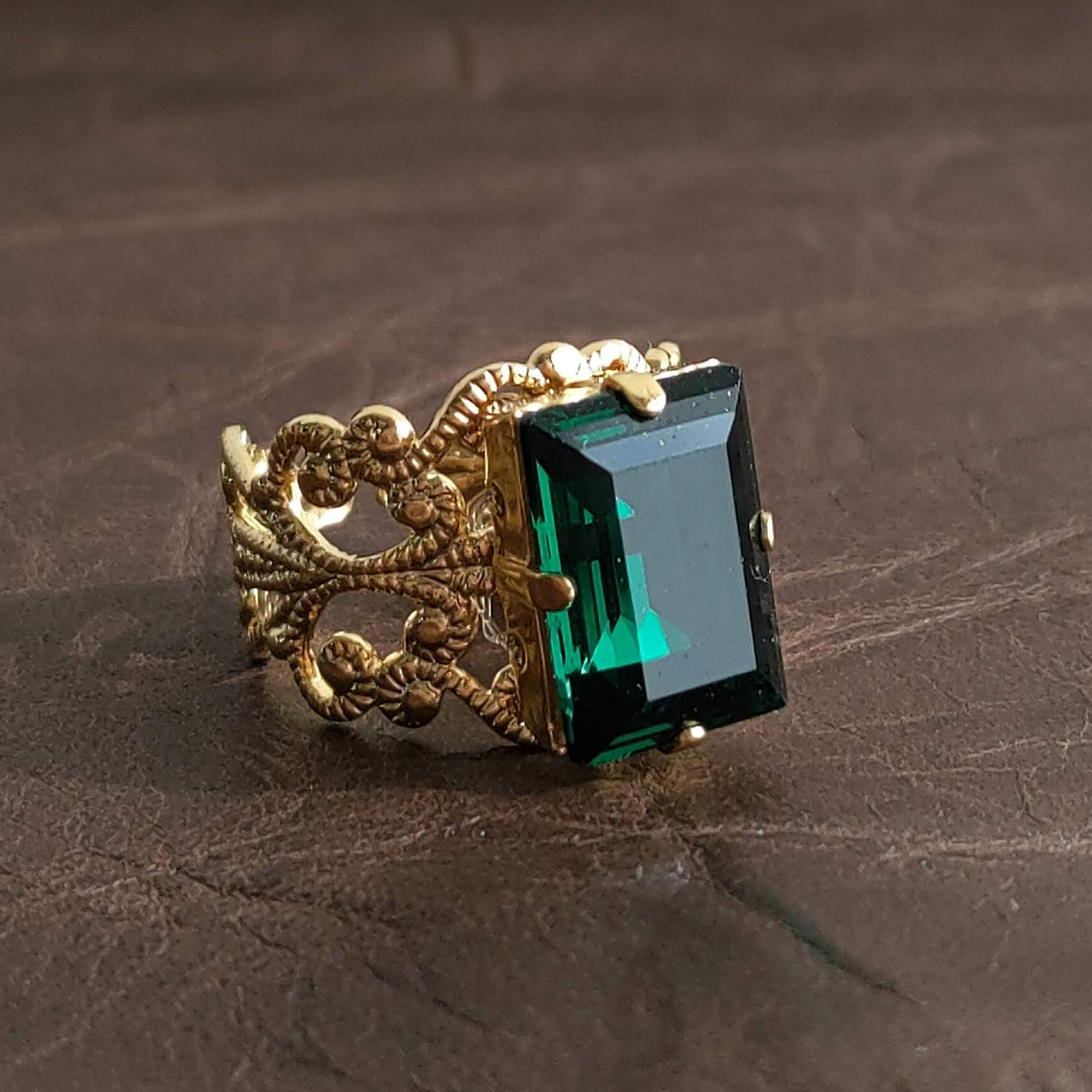 美品】DAVAN 203jewelry 指輪 エメラルドグリーン×ゴールド