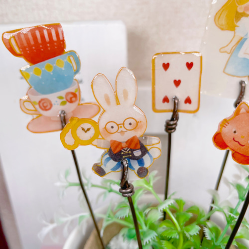 ガーデンピック ハンドメイド 不思議の国のアリス ワイヤー 1300円