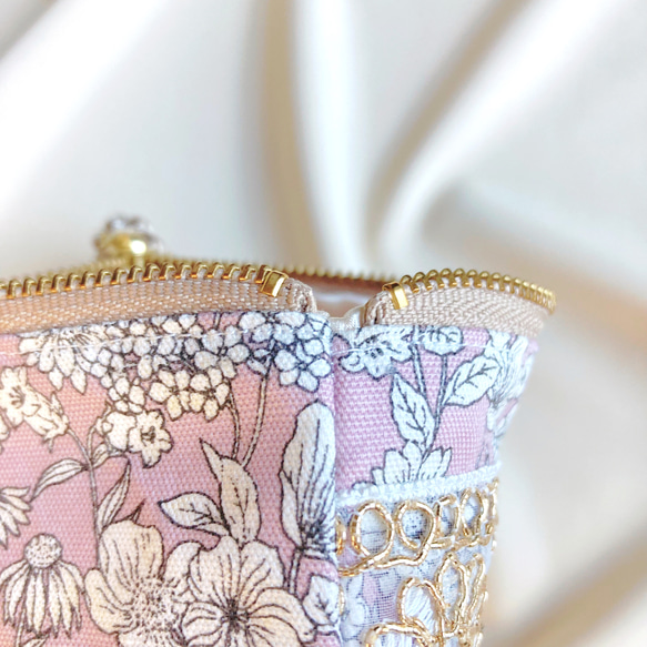 ✧ ふわり桜の妖精シリーズ ✧ インド刺繍 刺繍ポーチ ポーチ 小物入れ 9枚目の画像