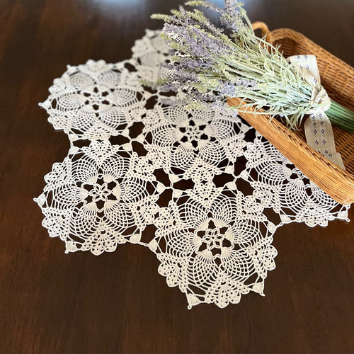 ☆.*レース編みドイリーhandmade.*☆ No.979 レース編み ドイリー モチーフ ハンドメイド - メルカリ