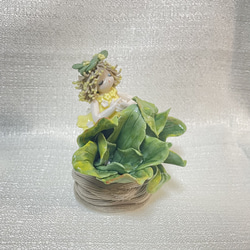 【陶器】蕗の薹と少女　ふきのとう　春 2枚目の画像