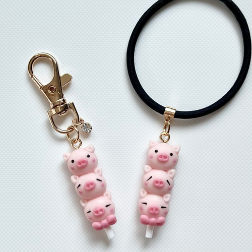 mamerin♪様ヘアゴムレジン 月 moonマグネット キーホルダーno166 ヘアゴム レジン 月 moonマグネット キーホルダーno166 - メルカリ