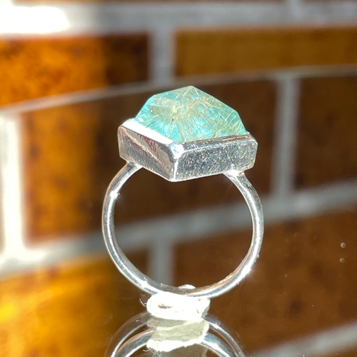 ターコイズ×ルチルクォーツ ダブレット ストーン リング シルバー 41 ルチルクォーツ × ターコイズ ダブレット 長方形 立体的なカット