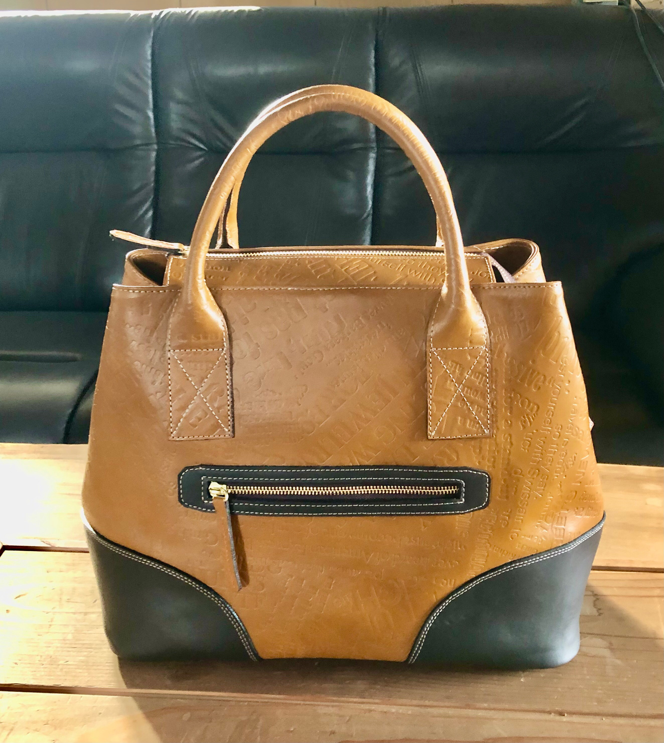 送料無料通勤にも旅行にもお勧めバッグ