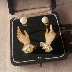 收成之手 | 耳環 Harvest hands Pearl Earrings | cloisonné 第3張的照片