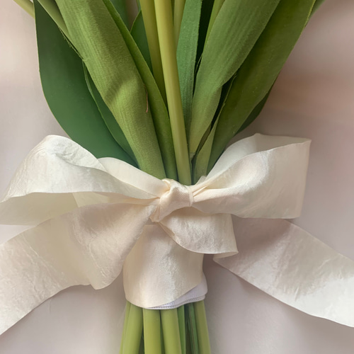 ピンクMIXチューリップのウェディングブーケ＆ブートニア【アーティ