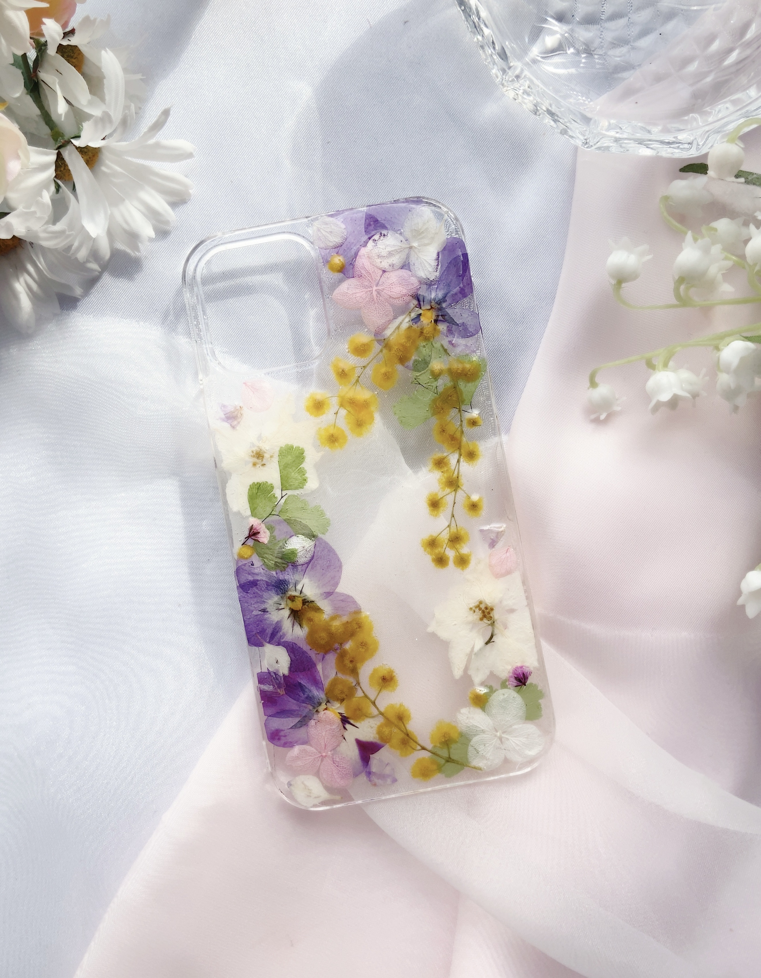 全機種対応*・ﾟ✽.ミモザとビオラの押し花ケース*・ﾟ✽. Ω