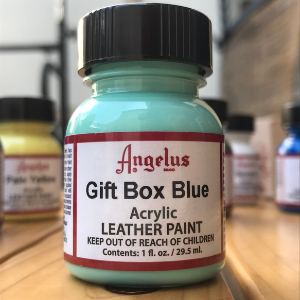 【Gift Box Blue】Angelus paintアンジェラスペイント 1枚目の画像