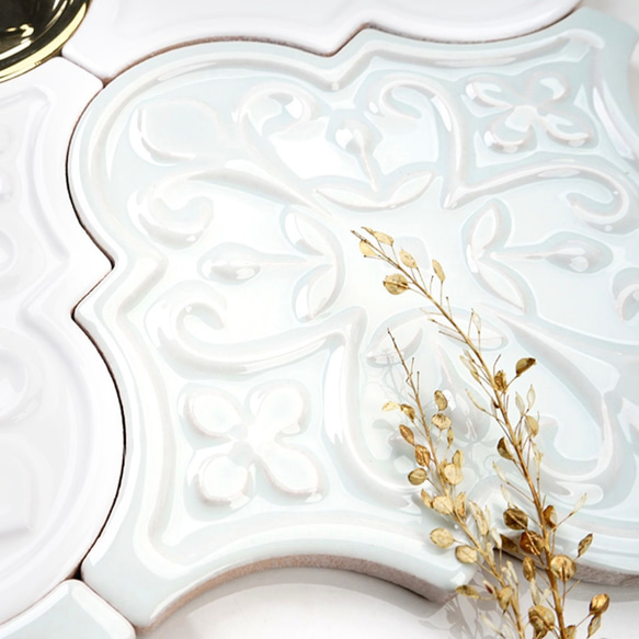 内装壁用 タイル アラベスク模様 陶器質 ランタン形状 おしゃれ DIY