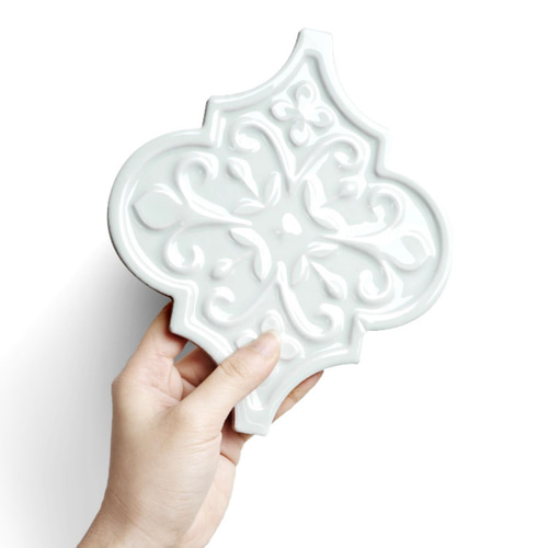 内装壁用 タイル アラベスク模様 陶器質 ランタン形状 おしゃれ DIY