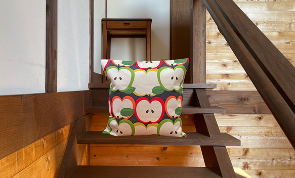 Forest Cushion Apple design Back Navy blue - 扁柏香味 - 第9張的照片