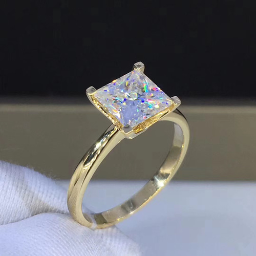 newカラー】輝くプリンセスモアサナイト ダイヤモンドリング