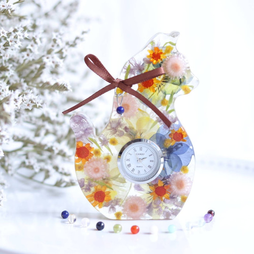 選べる誕生石・受注製作】「小花を閉じ込めて」猫さんと水中花の花時計