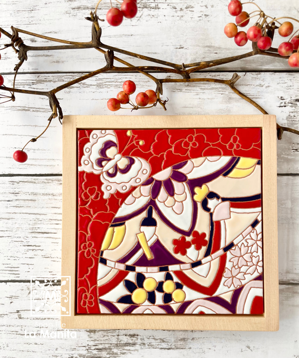スペインタイルのお雛飾り赤〈木製スタンド付〉※送料無料 1枚目の画像