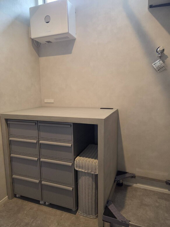 モルタルデスク 8枚目の画像