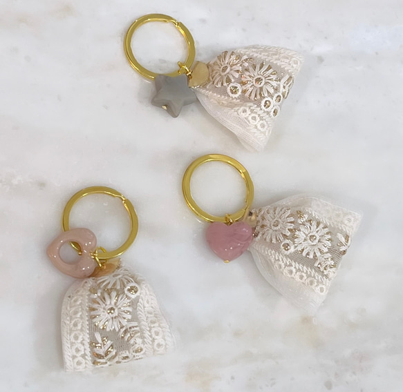 akemi様お取り置き】インド刺繍リボン キーホルダーNo.141 akemi 様お