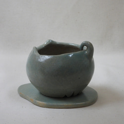 青ネコちゃん陶製植木鉢(雲皿付き) 5枚目の画像