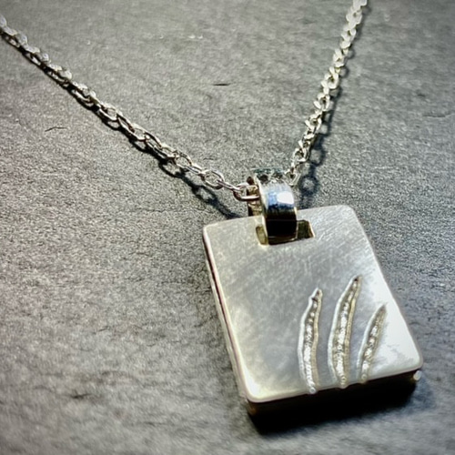 Silver925 爪痕のペンダント ネックレス・ペンダント e.l.t.