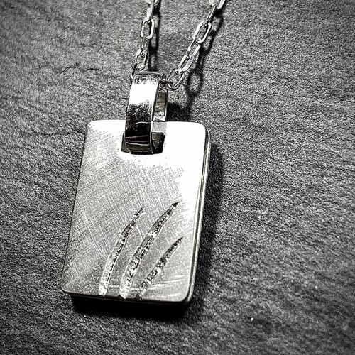 Silver925 爪痕のペンダント ネックレス・ペンダント e.l.t. Silver925 爪痕のペンダント ネックレス・ペンダント e.l.t.