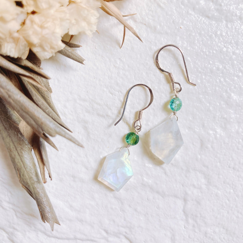 [haesool] 925Silver☆天然石-ムーンストーンレインボーEarrings Mermaid - Natural Rainbow Moonstone - India 925 Silver