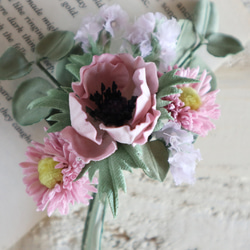 布花アンティークピンクのアネモネの花束ブローチ 5枚目の画像