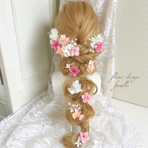花ひらく日 ✧ 赤 ピンク × ホワイト 髪飾り ｜ 編みおろし ハーフ