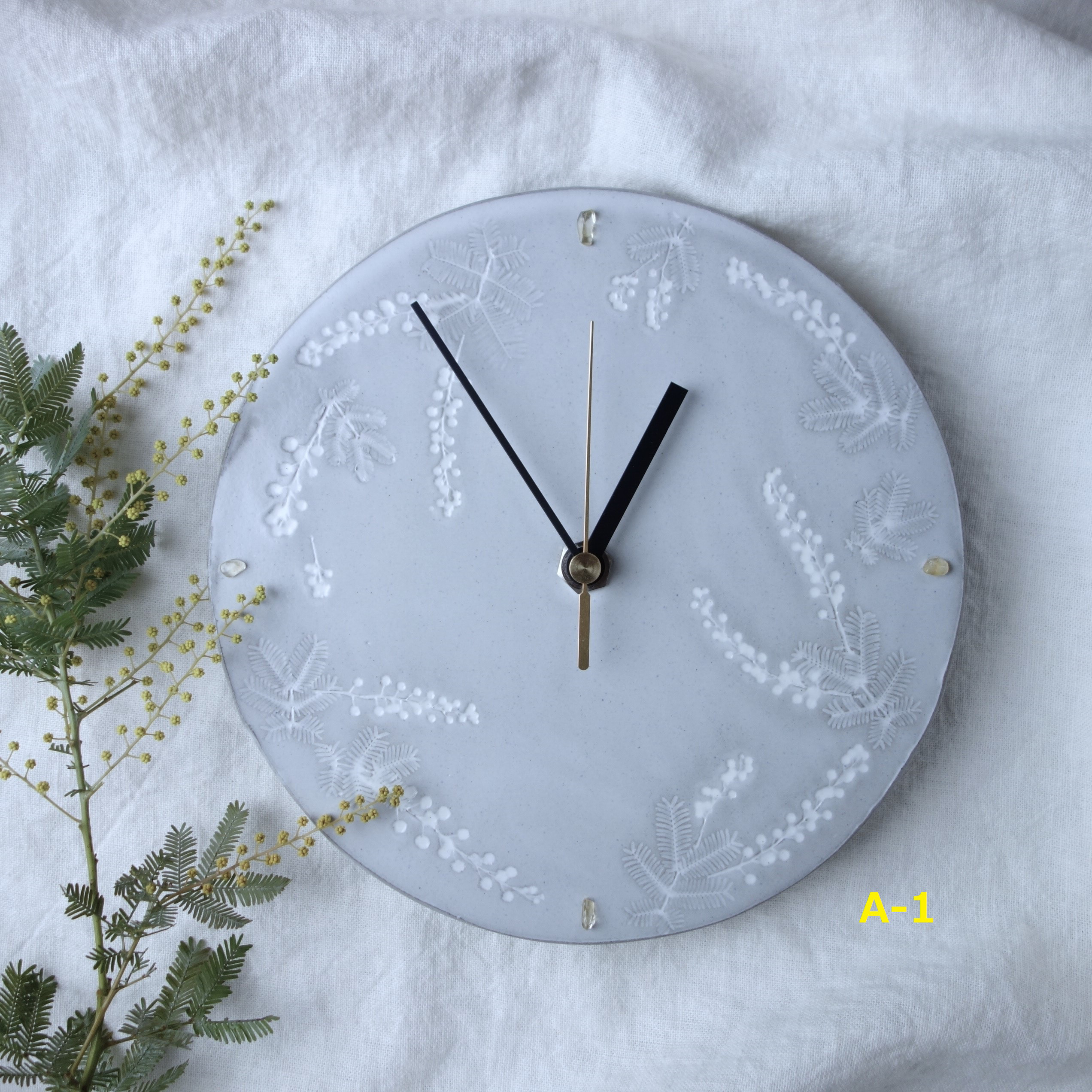 生植物時計 ミモザ６種 壁掛け時計 陶器 天然石 シトリン 掛け時計