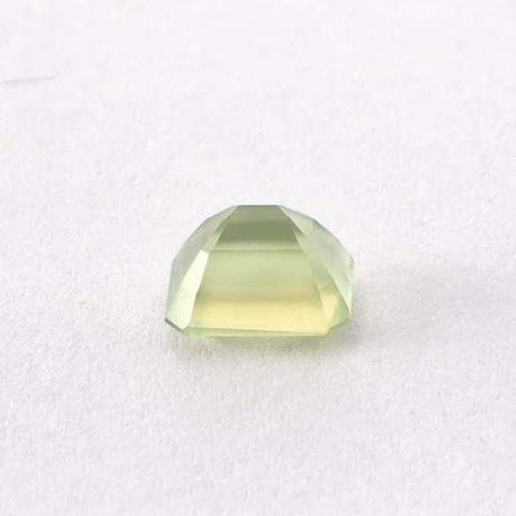 【ファセットカット】プレーナイト 2.85ct 3枚目の画像