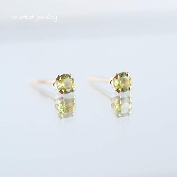 18金 ペリドット ピアス 18k K18 8月 誕生石 両耳用 ゴールド 一